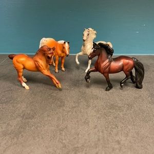 Breyer Stablemates lot of 4, Warmblood, Quarter Horse, Morgan, Freisian
